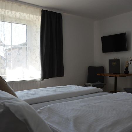 Hotel Garni Kern Halfing Exteriér fotografie